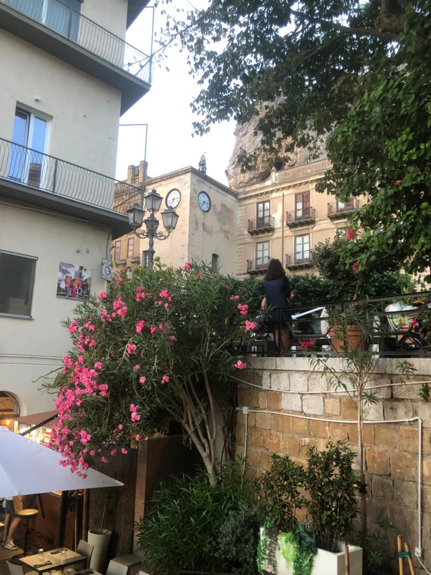 Villa Di Giorgi Apartments Center Cefalù Exterior foto